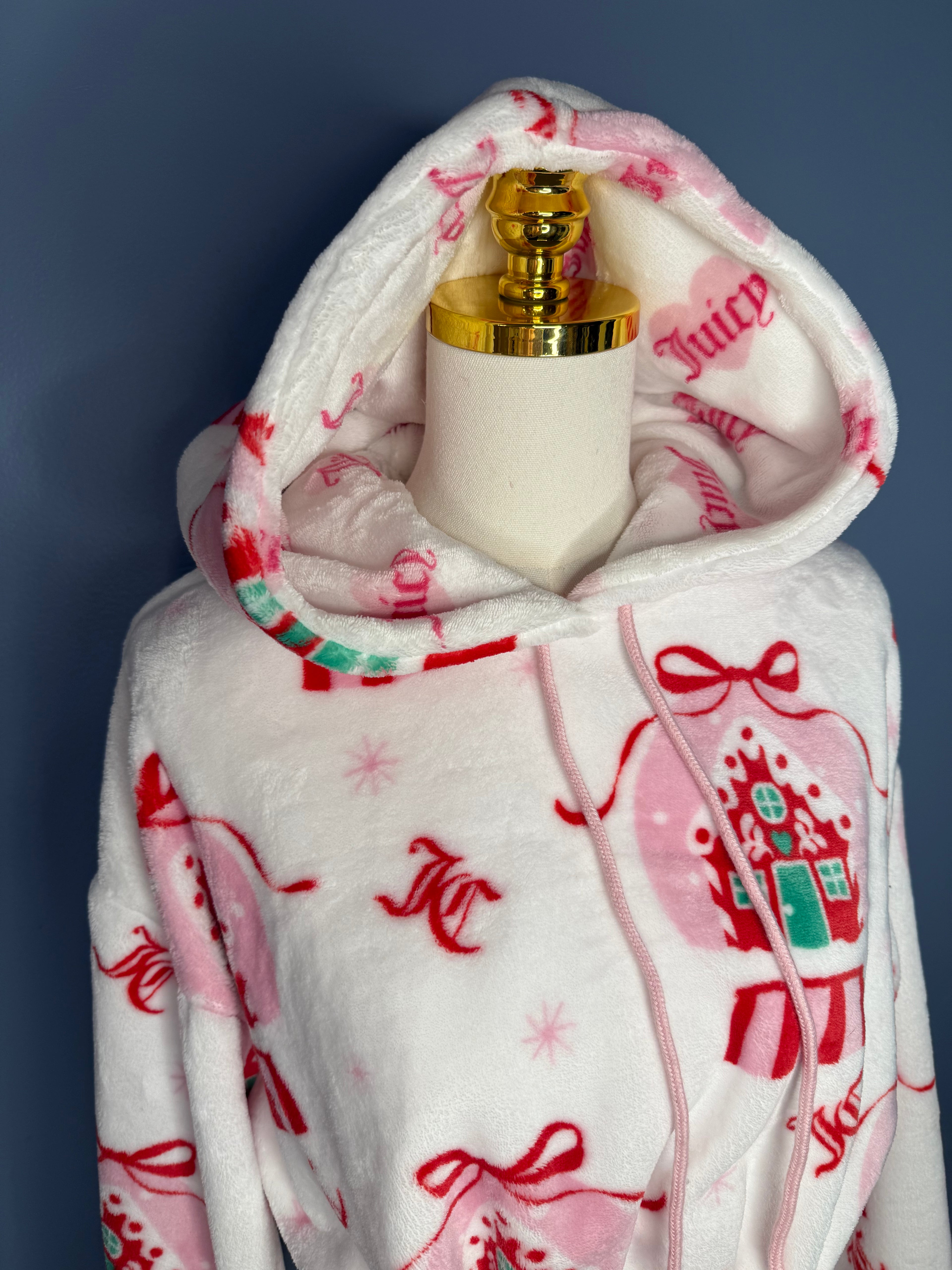 Size-3XL Cropped Fuzzy Hoodie