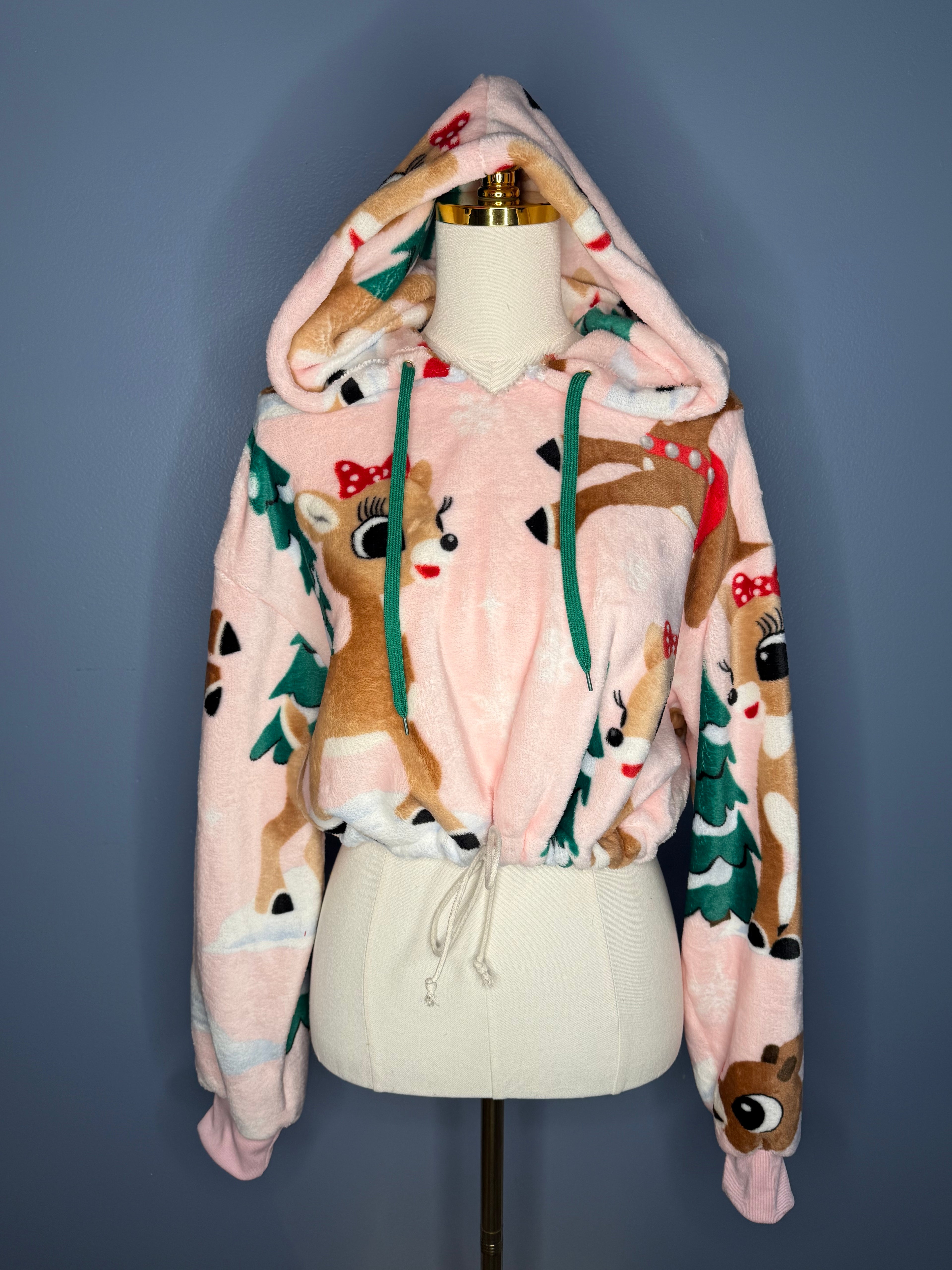 Size-Large Cropped Fuzzy Hoodie