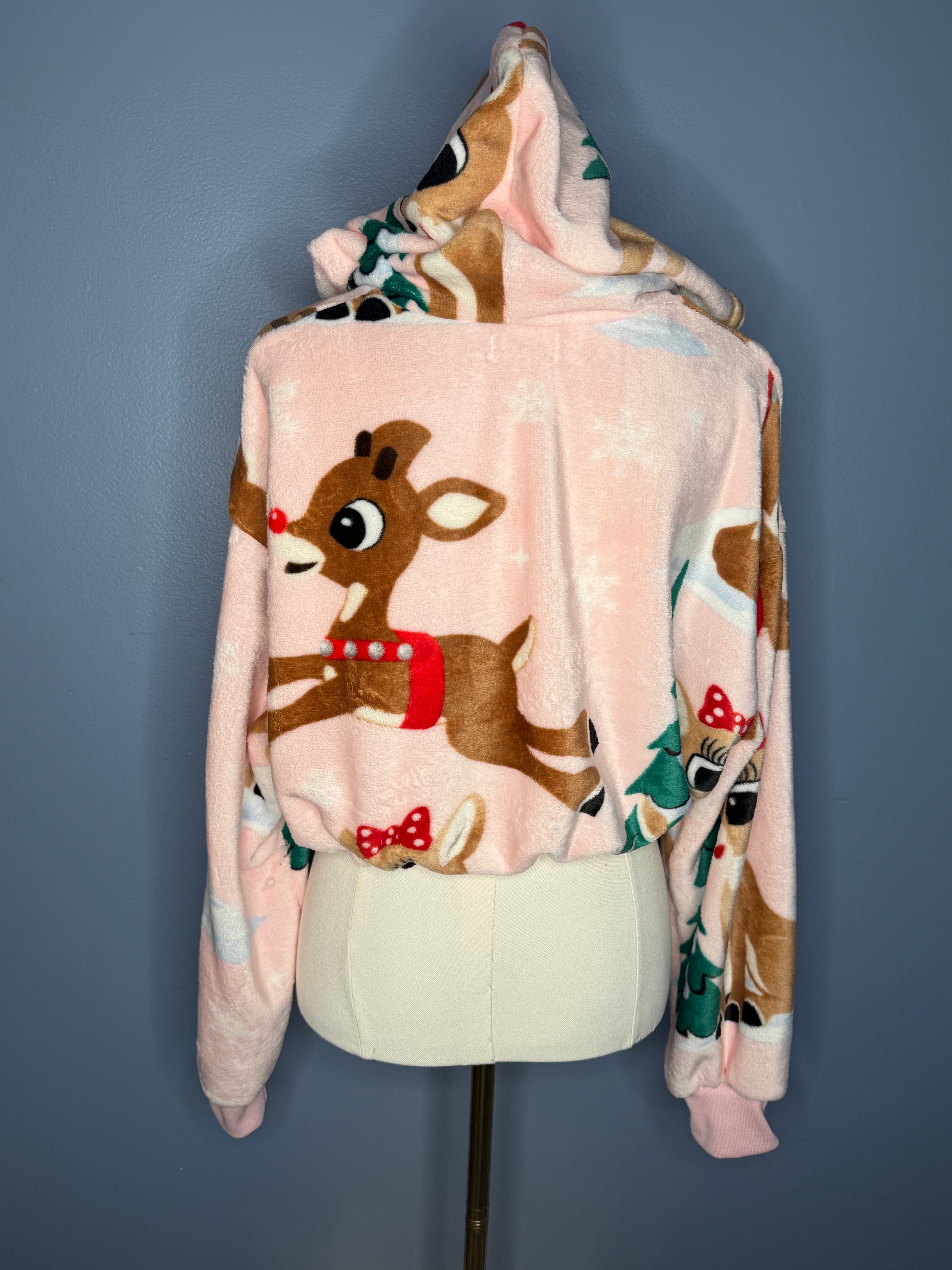 Size-Large Cropped Fuzzy Hoodie