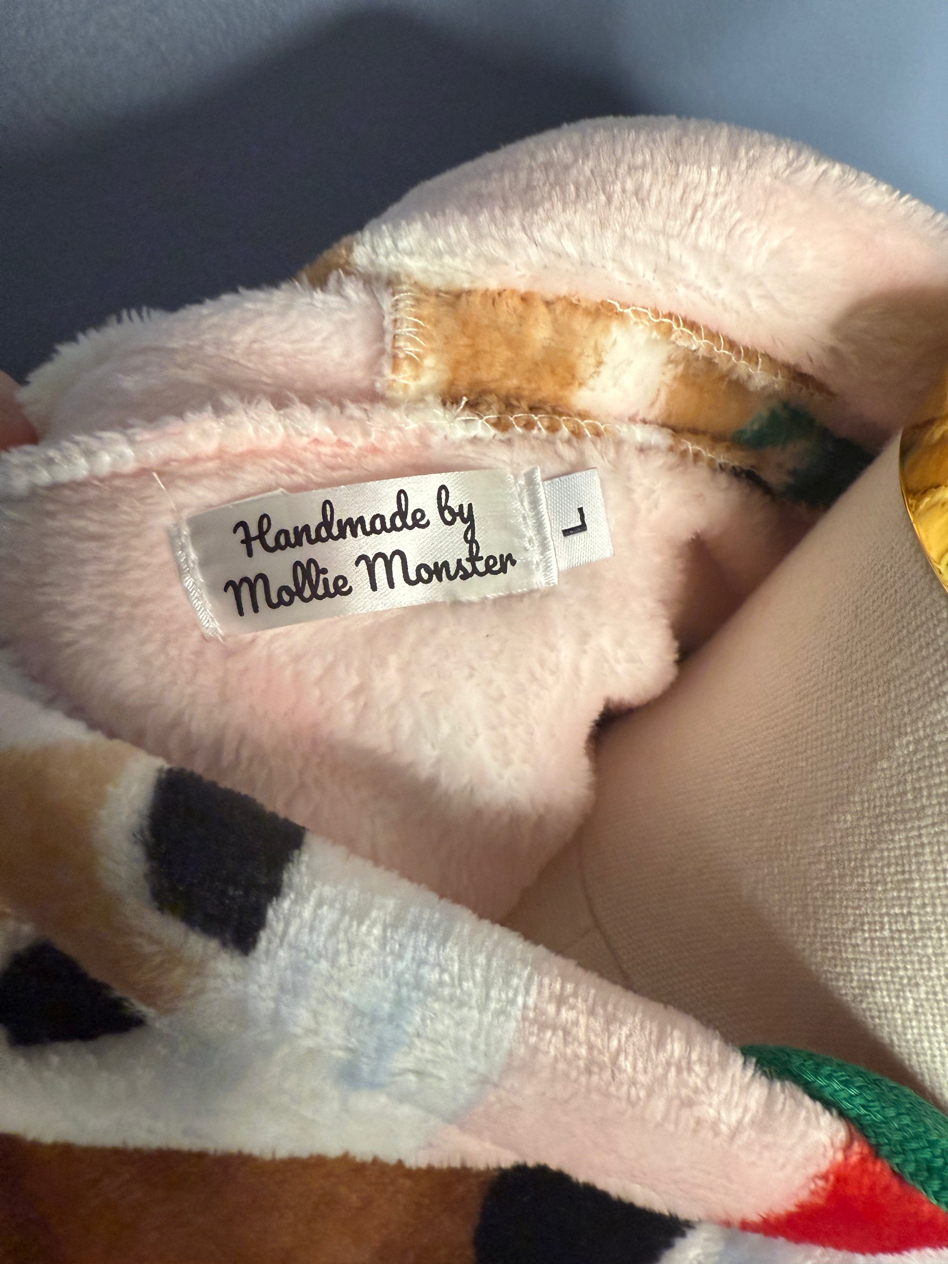 Size-Large Cropped Fuzzy Hoodie