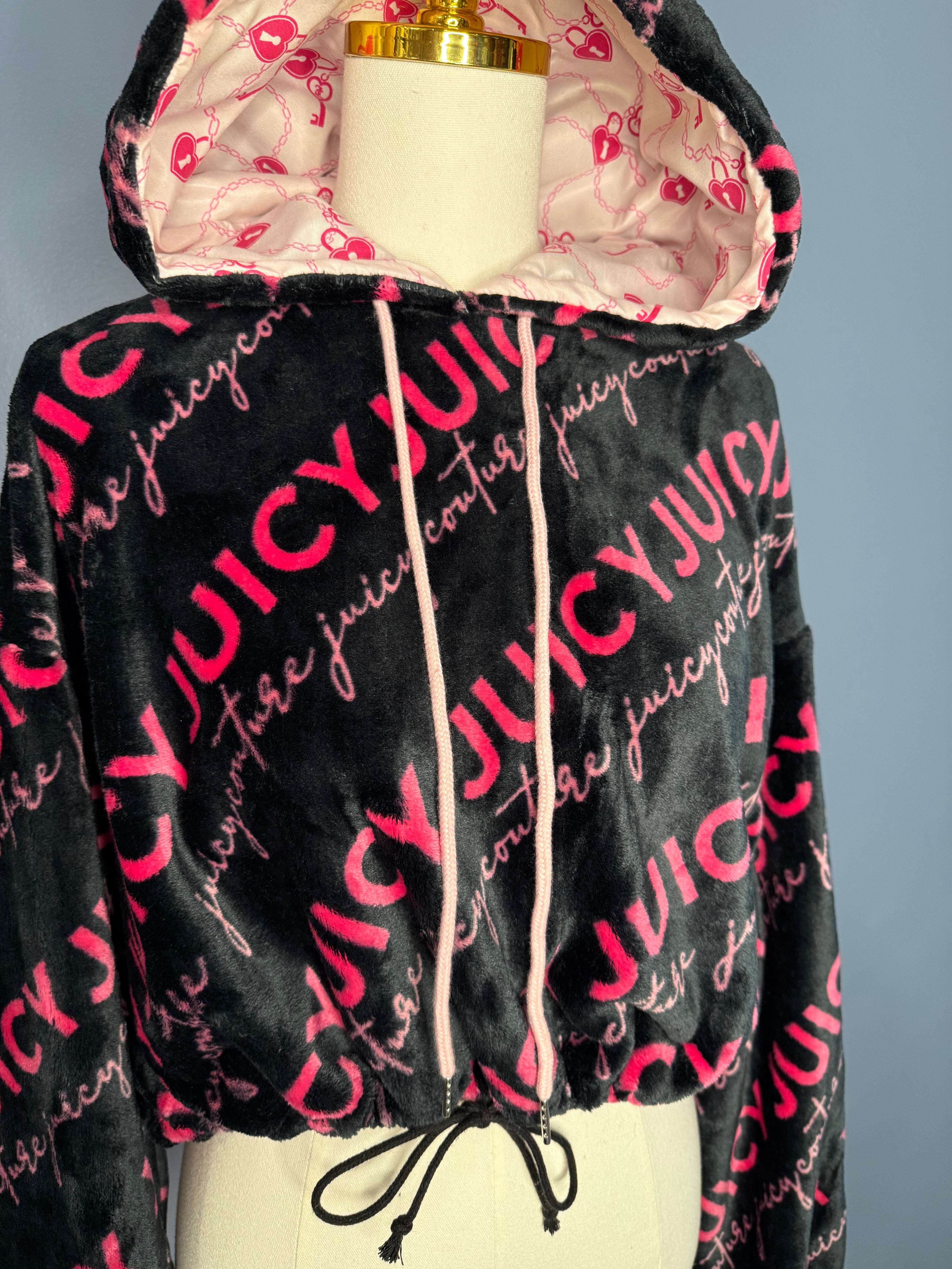 Size-3XL Cropped Fuzzy Hoodie