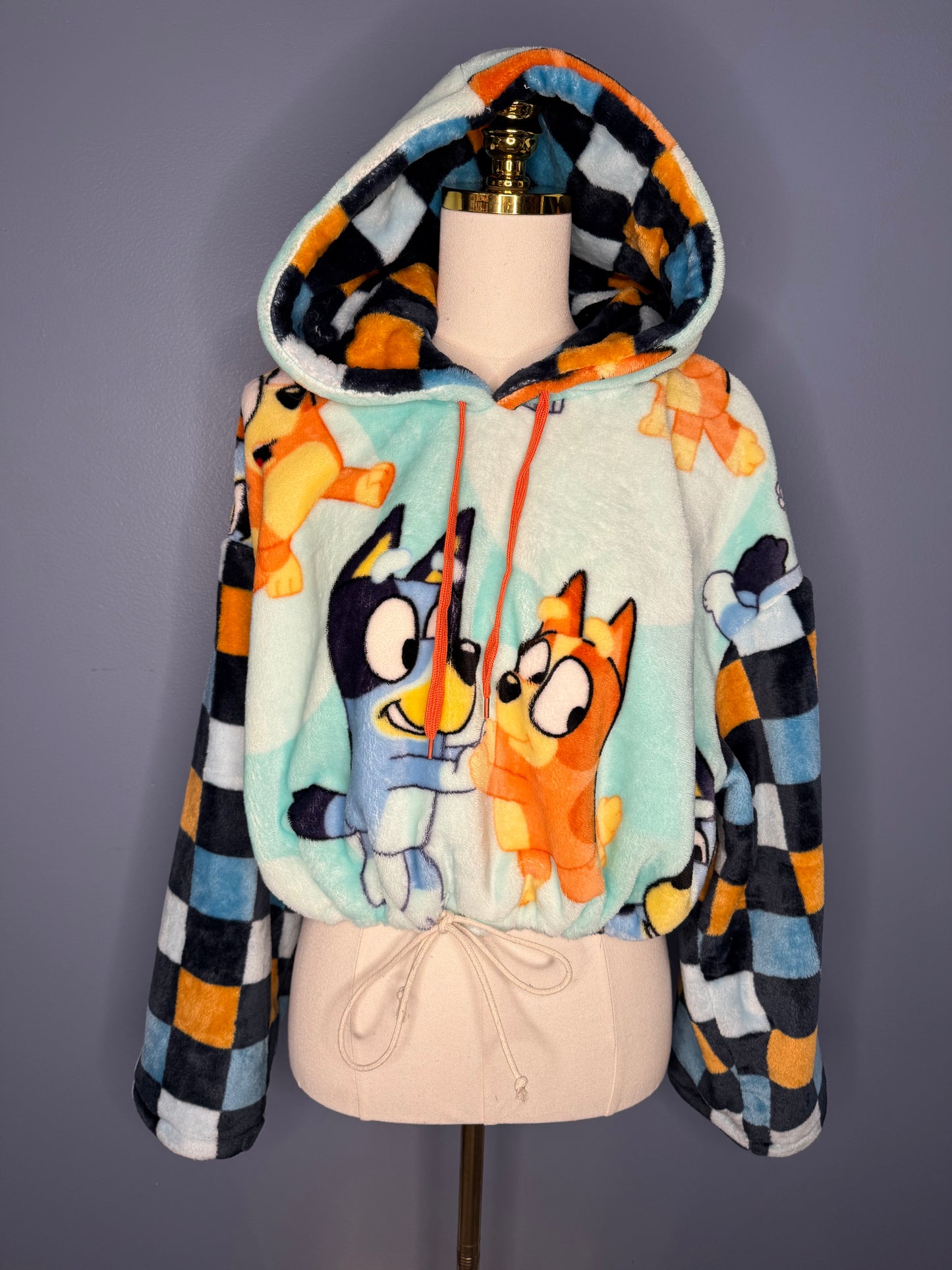 Size-3XL Cropped Fuzzy Hoodie
