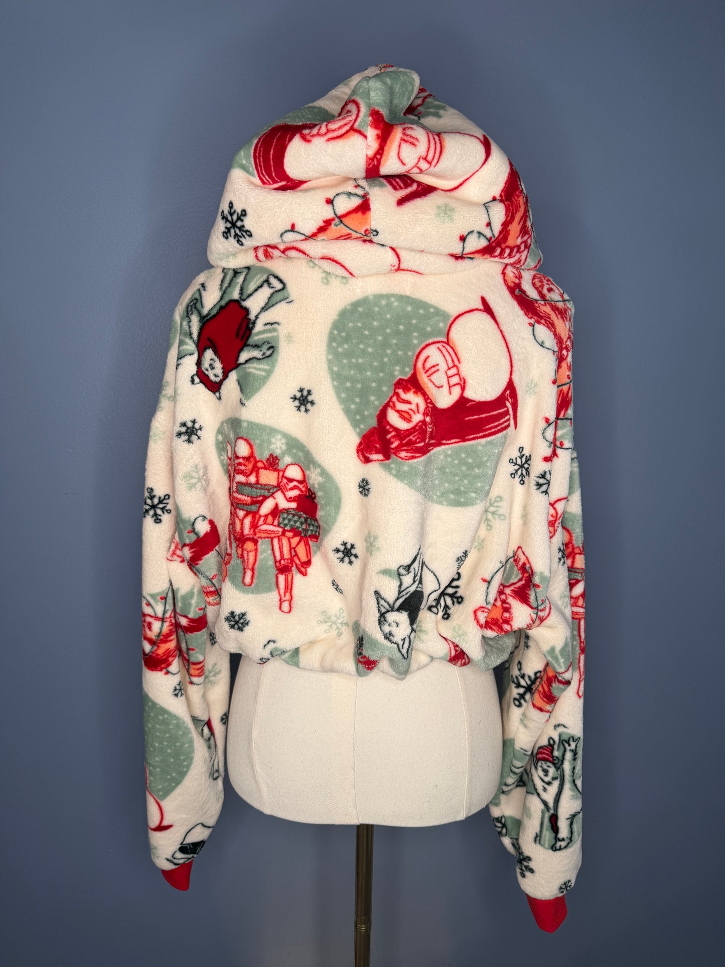 Size-3XL Cropped Fuzzy Hoodie