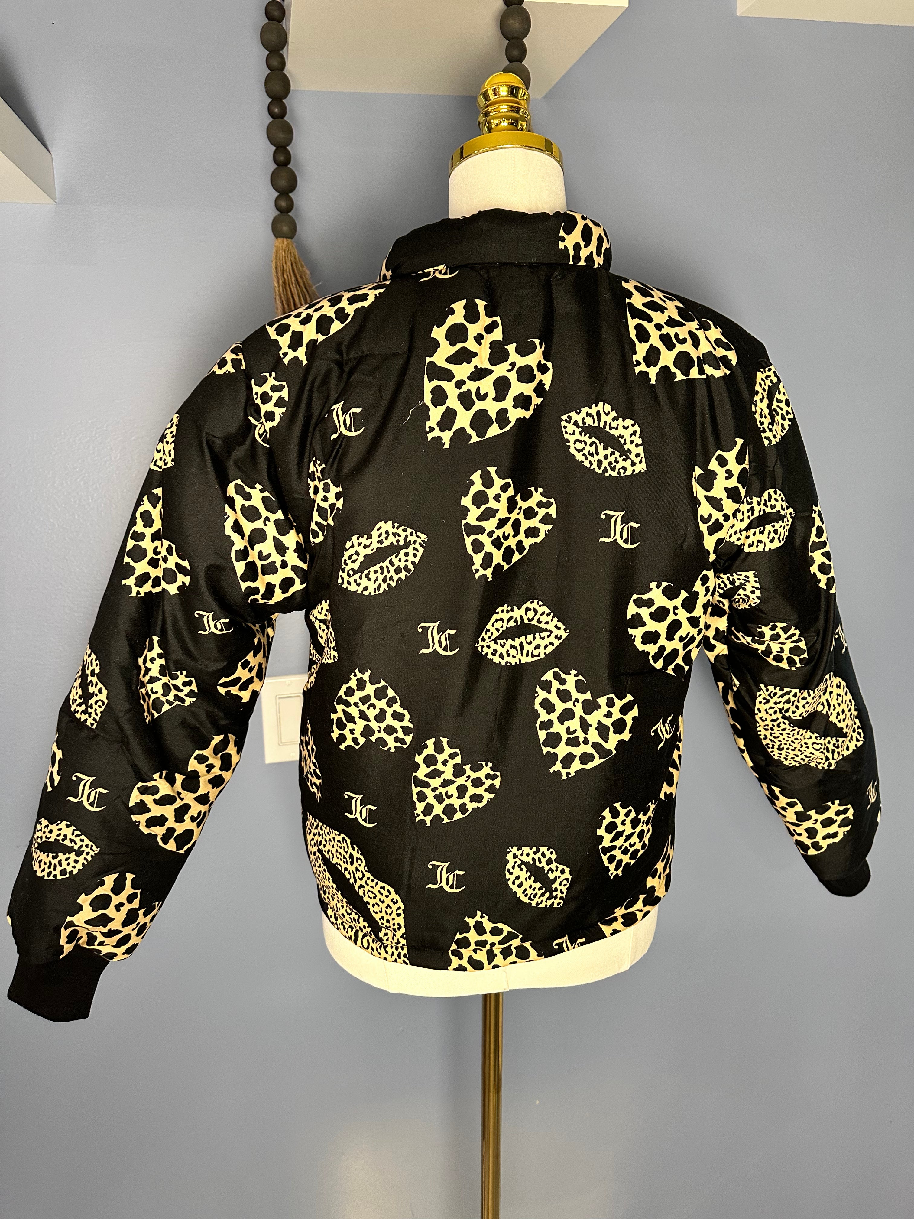 Size-Medium Juicy Couture Puffer Coat- Leopard Print