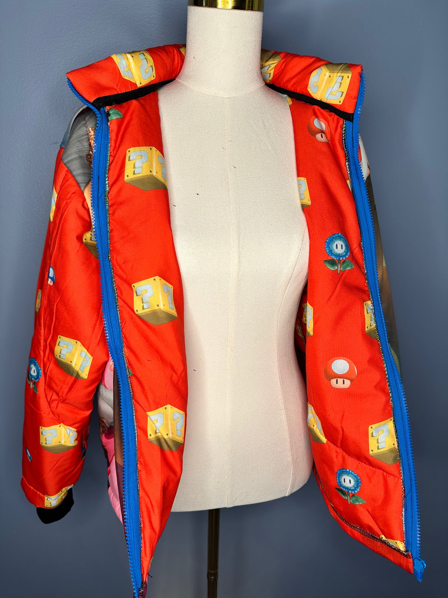 Size-Large Super Mario Puffer Coat